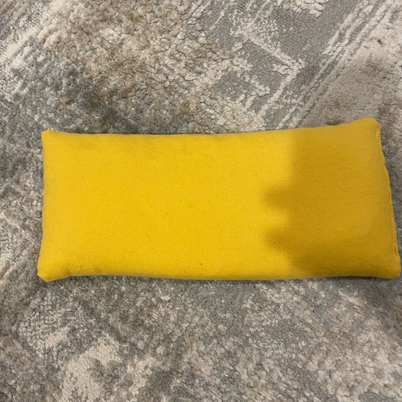 Happy Bee Hot or Cold Therapy Rice Bag - Picture 2 of 4